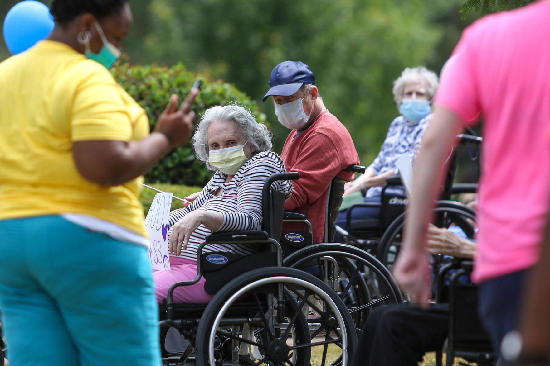 Car parade for Oak Park Nursing Home and Independent Living Community residents